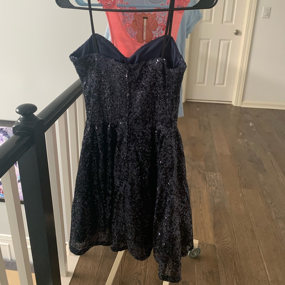 Sequined evening dress strapless